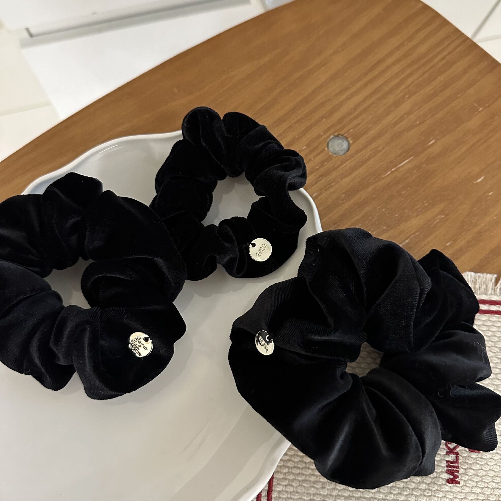 Woman Elegant Velvet Elastics  - Tablet Holder Accessories review and price